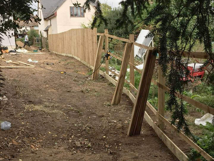 Fencing specialists in Dunmow, Essex